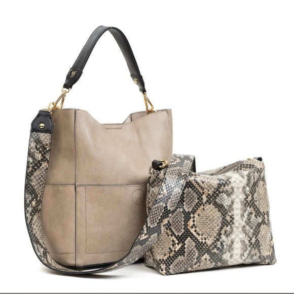 Guitar Strap Python Bucket Handbag Set - Picture 5 of 5